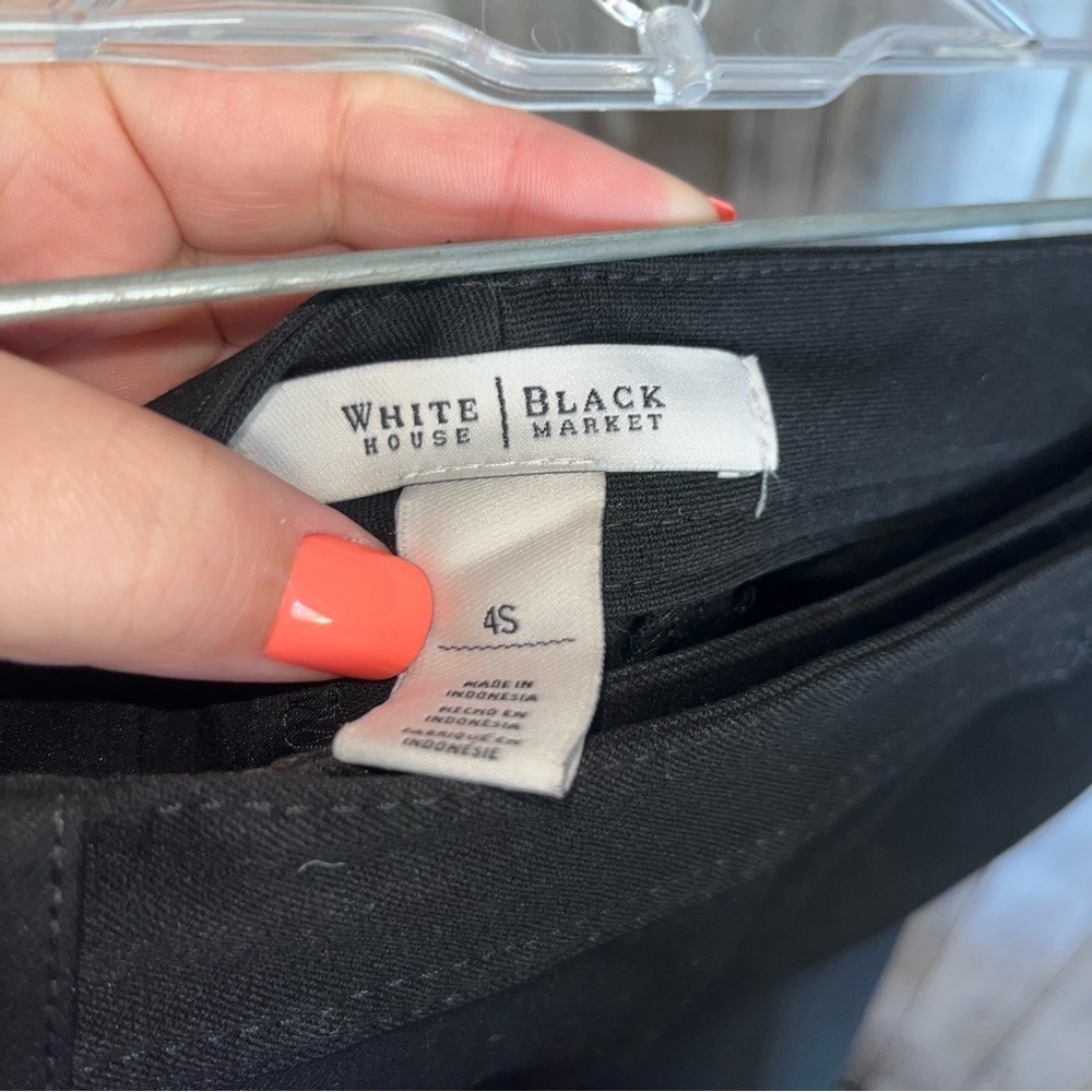White House Black Market Black Straight Pants Women’s 4 Short - Picture 5 of 5